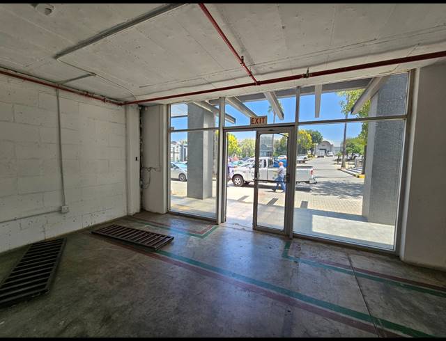 1,800M² FACTORY TO LET IN KYA SANDS